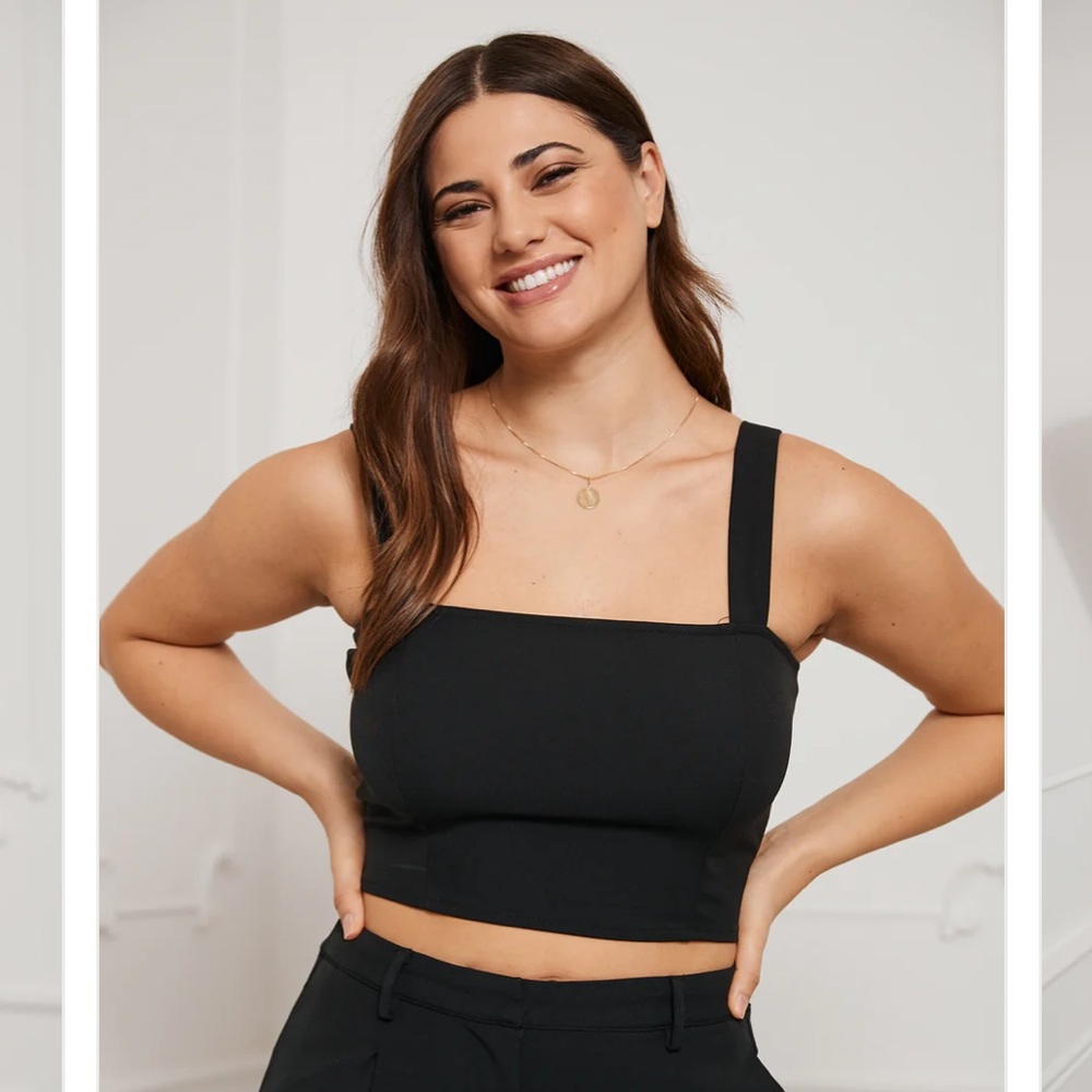 Womance crop tank size S